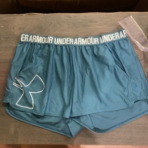 under armor wind shorts